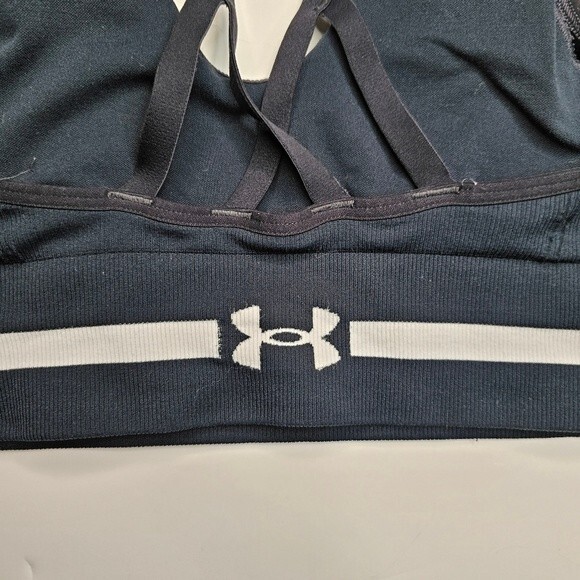 Under Armour  Seamless Low Long Sports Bra size small - Picture 4 of 7